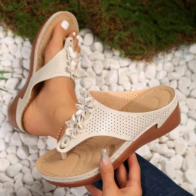 Betty™ | Orthopädische Sandalen