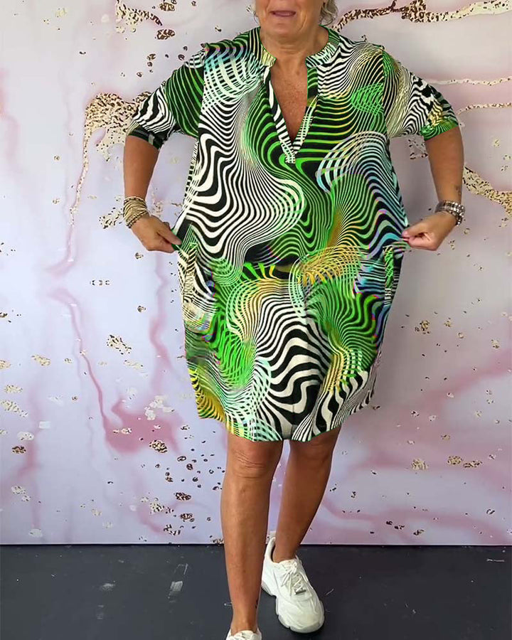 Cecilia™ | Buntes Kleid mit V-Ausschnitt