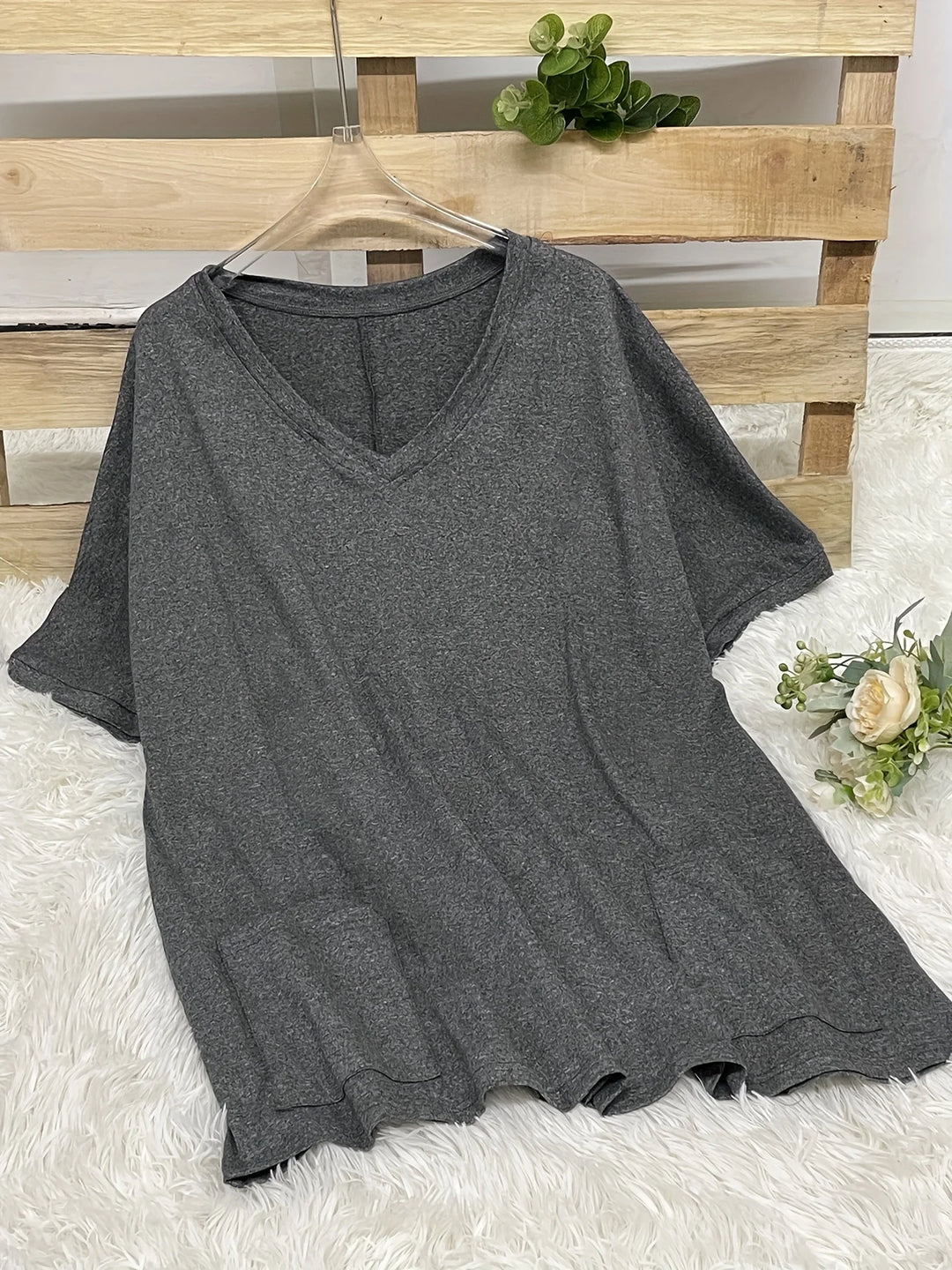 Armela™ | Schicke Bluse in Übergröße mit V-Ausschnitt
